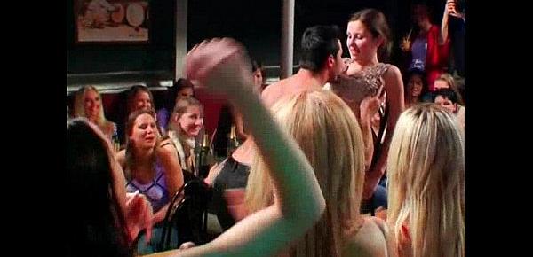  Sexy babes dancing on party